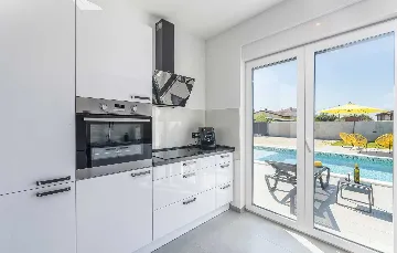 Pula Semi-Detached Villa with Private Pool