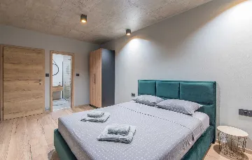 Modern Villa with Private Pool in Peroj