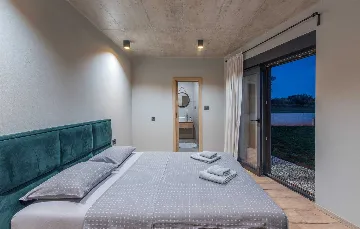 Modern Villa with Private Pool in Peroj