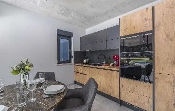 Modern Villa with Private Pool in Peroj