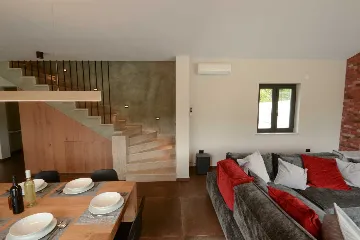 3-Bedroom Villa in Vranje Selo for 6 Guests