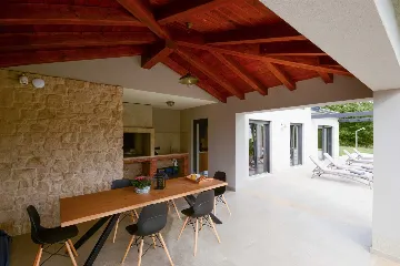 3-Bedroom Villa in Vranje Selo for 6 Guests