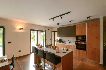3-Bedroom Villa in Vranje Selo for 6 Guests
