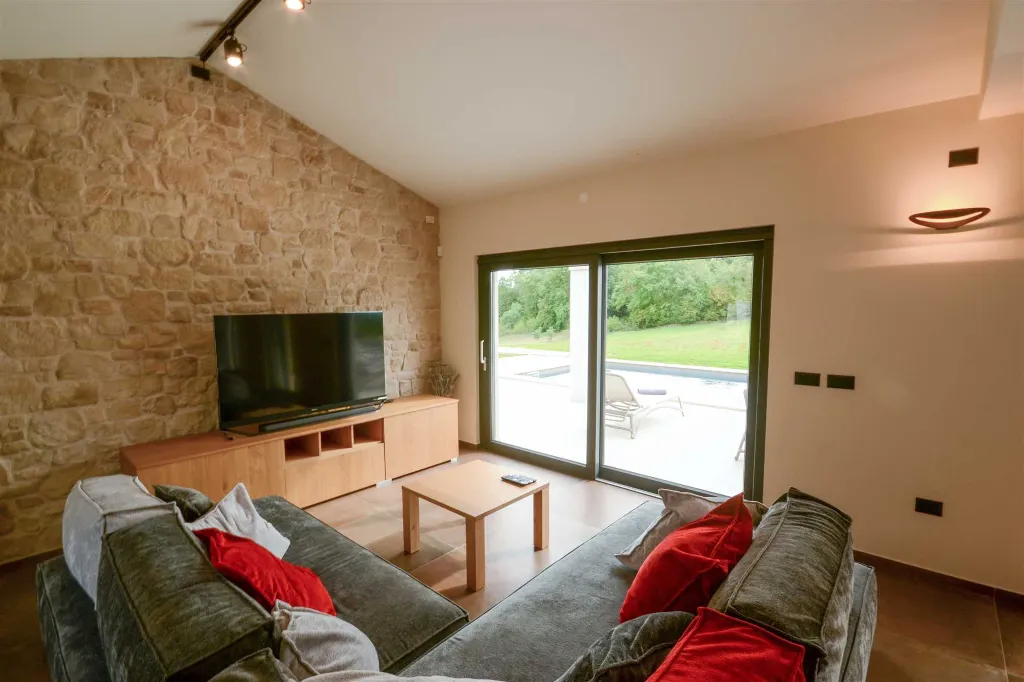 3-Bedroom Villa in Vranje Selo for 6 Guests