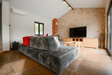 3-Bedroom Villa in Vranje Selo for 6 Guests