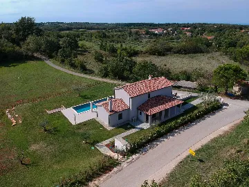 3-Bedroom Villa in Vranje Selo for 6 Guests