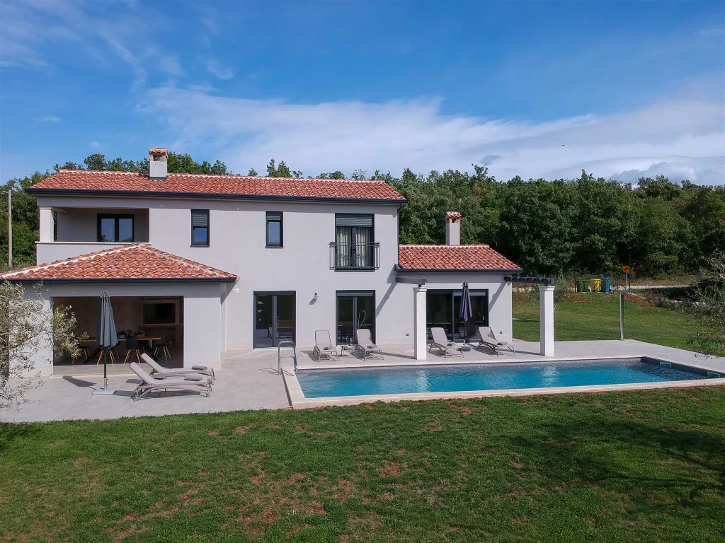 3-Bedroom Villa in Vranje Selo for 6 Guests