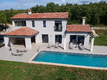 3-Bedroom Villa in Vranje Selo for 6 Guests