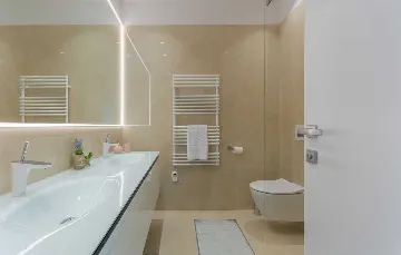 Kaštelir Villa for Up to 10 Guests