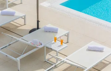 Kaštelir Villa for Up to 10 Guests