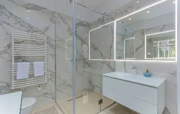 Kaštelir Villa for Up to 10 Guests