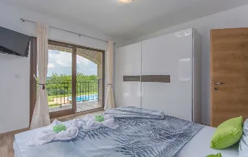 Baderna Villa with Private Pool for Up to 8