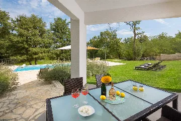 Villa with Private Pool and Sauna in Boljevići