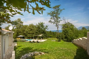 Villa with Private Pool and Sauna in Boljevići