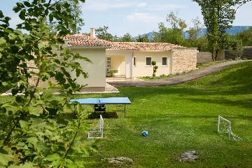 Villa with Private Pool and Sauna in Boljevići
