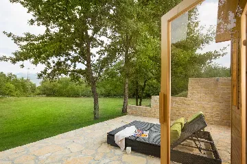 Villa with Private Pool and Sauna in Boljevići