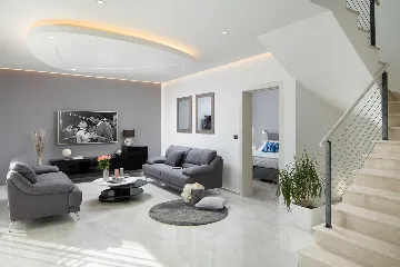 4-Bedroom Villa with Pool and Sea View in Premantura