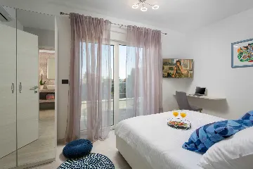 4-Bedroom Villa with Pool and Sea View in Premantura