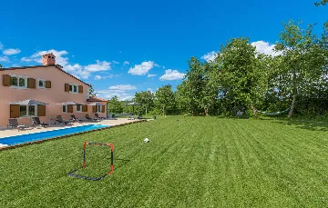 Žikovići Villa with Private Pool for Up to 12 Guests