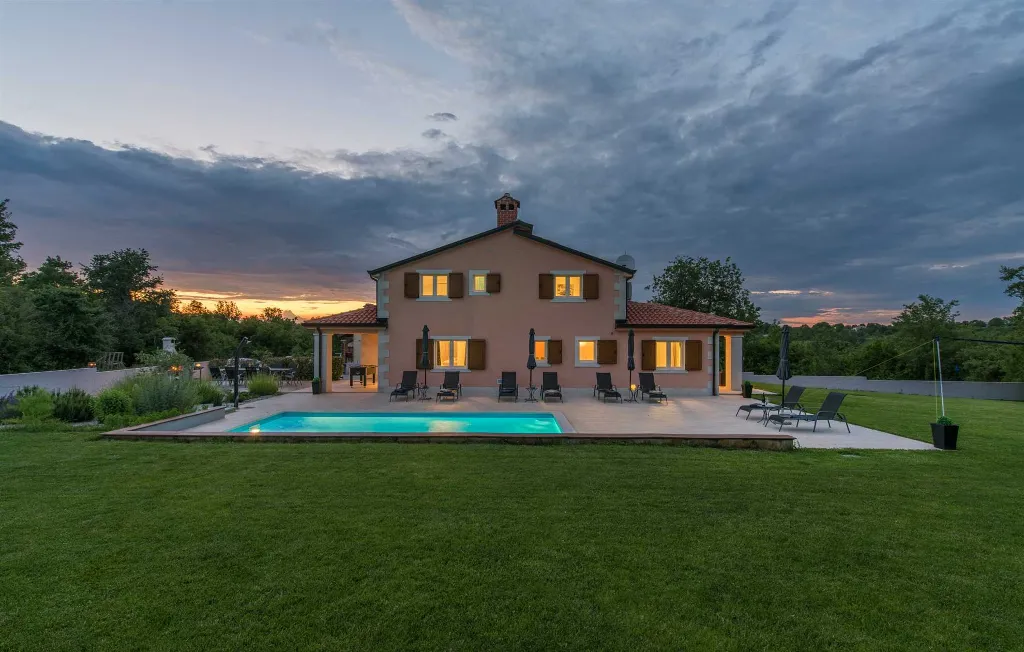 Žikovići Villa with Private Pool for Up to 12 Guests