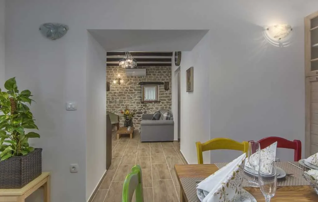 3-Bedroom Villa with Private Pool near Motovun