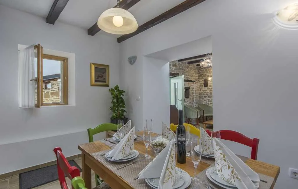 3-Bedroom Villa with Private Pool near Motovun
