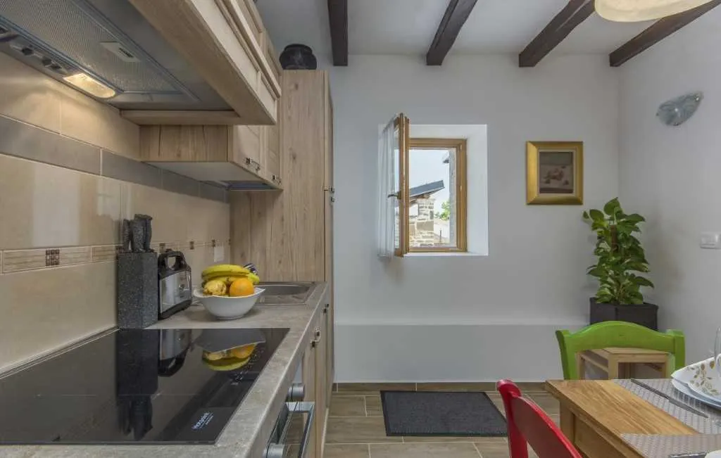 3-Bedroom Villa with Private Pool near Motovun