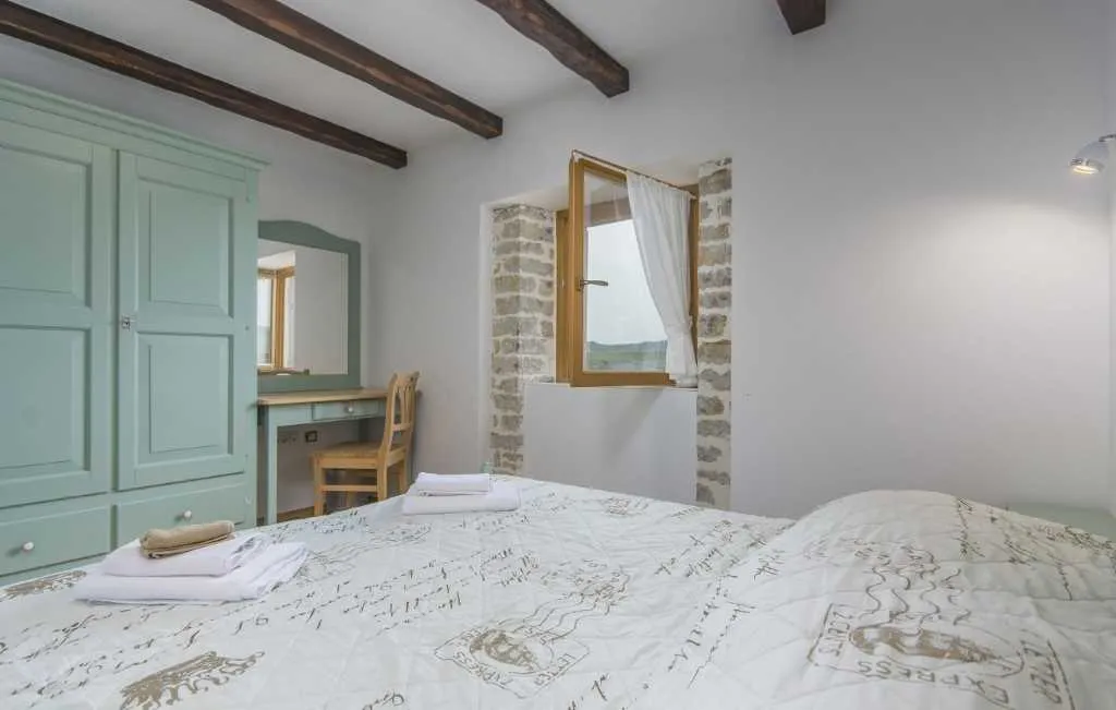 3-Bedroom Villa with Private Pool near Motovun