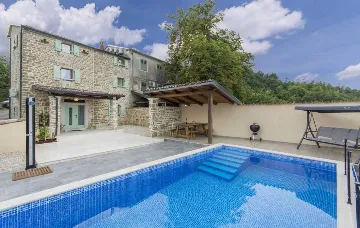 3-Bedroom Villa with Private Pool near Motovun