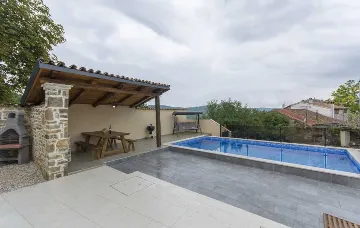 3-Bedroom Villa with Private Pool near Motovun