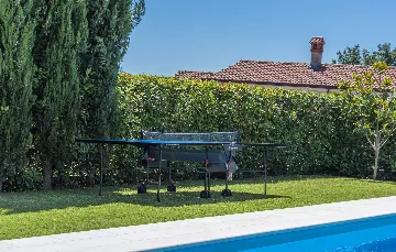 Modern Villa with Private Pool in Višnjan