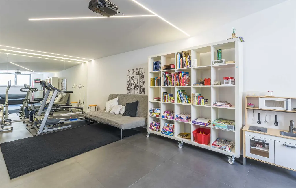 Modern Villa with Private Pool in Višnjan