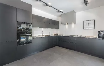 Modern Villa with Private Pool in Višnjan