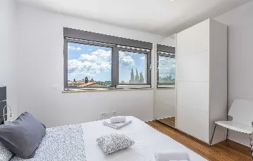 Modern Villa with Private Pool in Višnjan