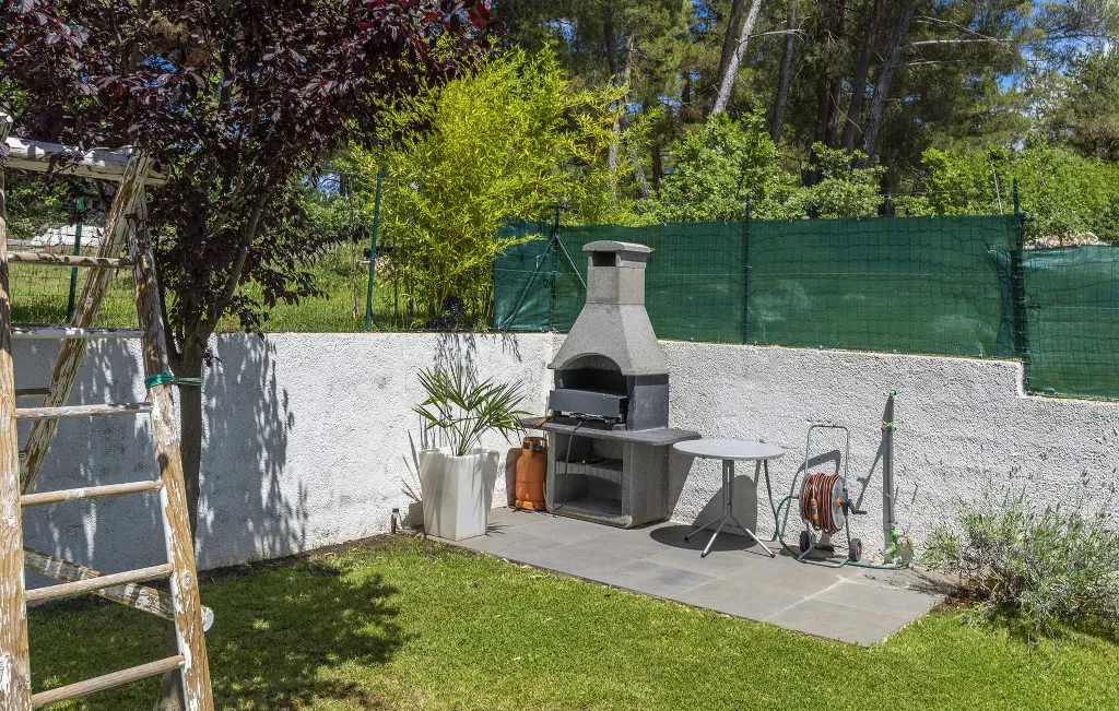 Modern Villa with Private Pool in Višnjan