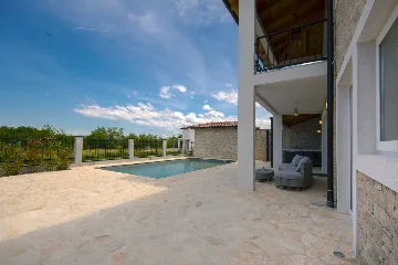 Villa in Rošini with Private Pool for 8 Guests