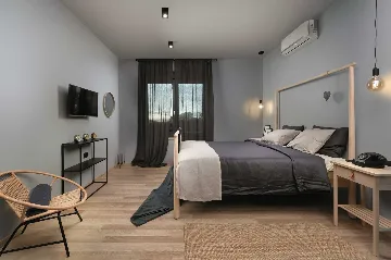 4-Bedroom Villa in Vodnjan for Up to 10 Guests