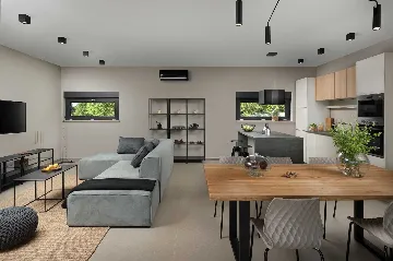 4-Bedroom Villa in Vodnjan for Up to 10 Guests