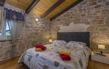 Traditional Istrian Villa near Poreč for 7