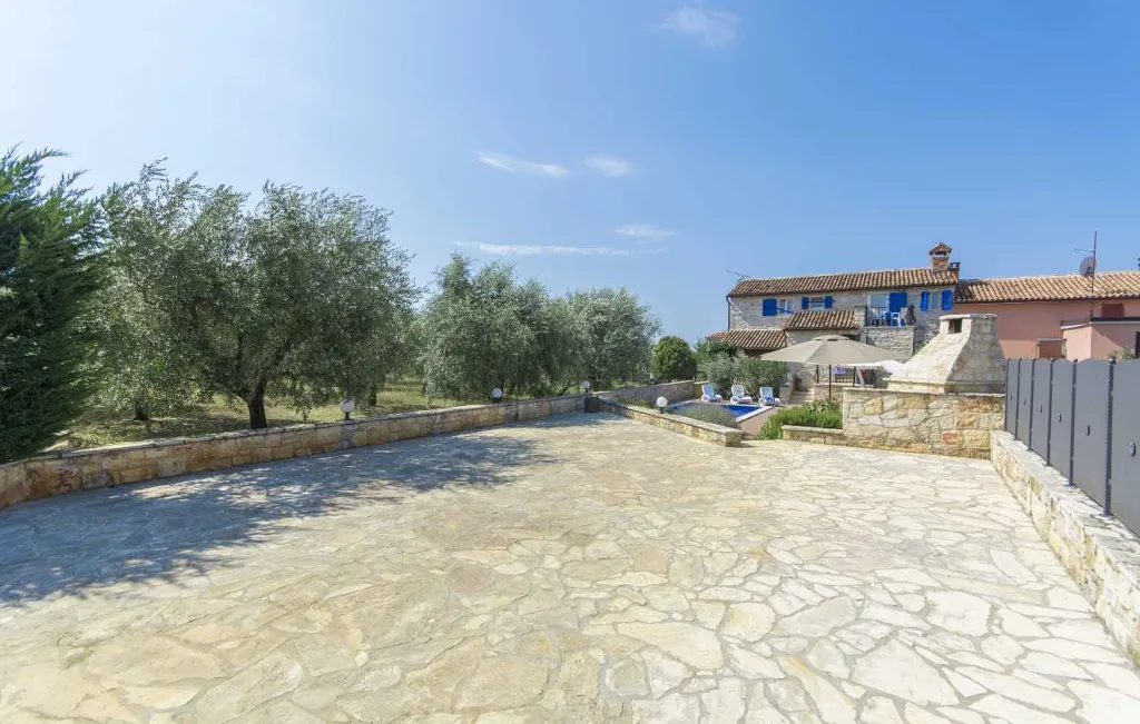 Traditional Istrian Villa near Poreč for 7