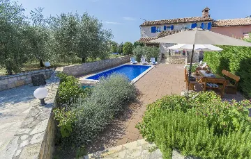 Traditional Istrian Villa near Poreč for 7