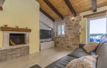 Traditional Istrian Villa near Poreč for 7