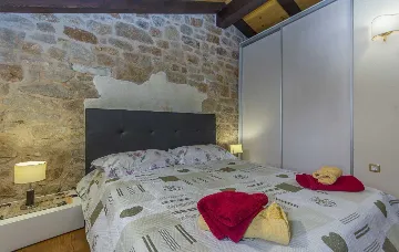 Traditional Istrian Villa near Poreč for 7