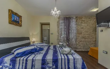 Traditional Istrian Villa near Poreč for 7