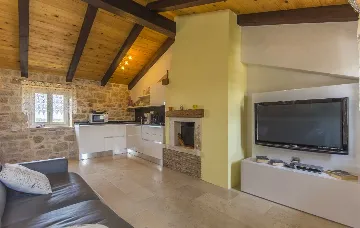 Traditional Istrian Villa near Poreč for 7