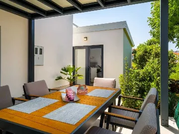 Njivice 2-Bedroom Villa with Private Heated Pool