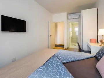 Njivice 2-Bedroom Villa with Private Heated Pool