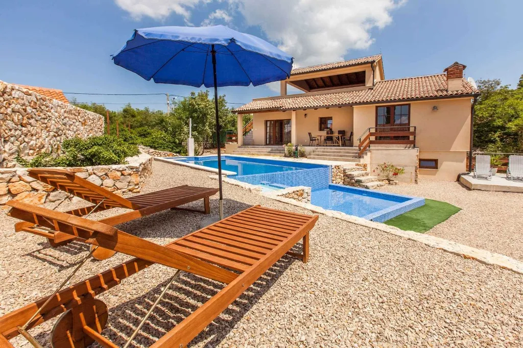 Modern Villa with Private Heated Pools in Dobrinj