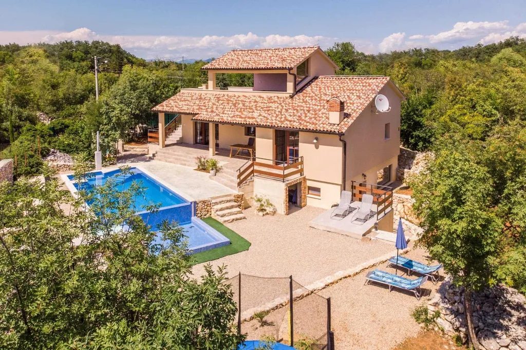 Modern Villa with Private Heated Pools in Dobrinj