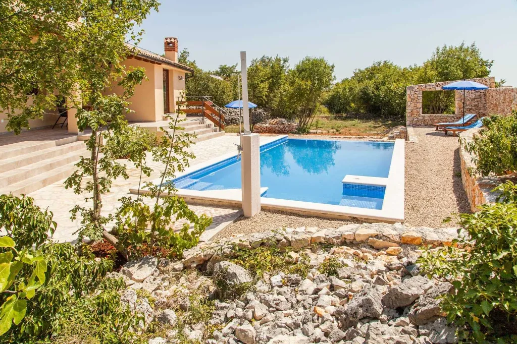 Modern Villa with Private Heated Pools in Dobrinj